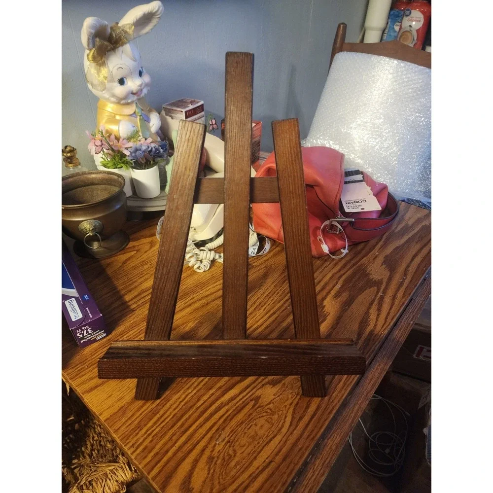 Vintage Solid Wood Table Top Art Display Easel Fold Out 16